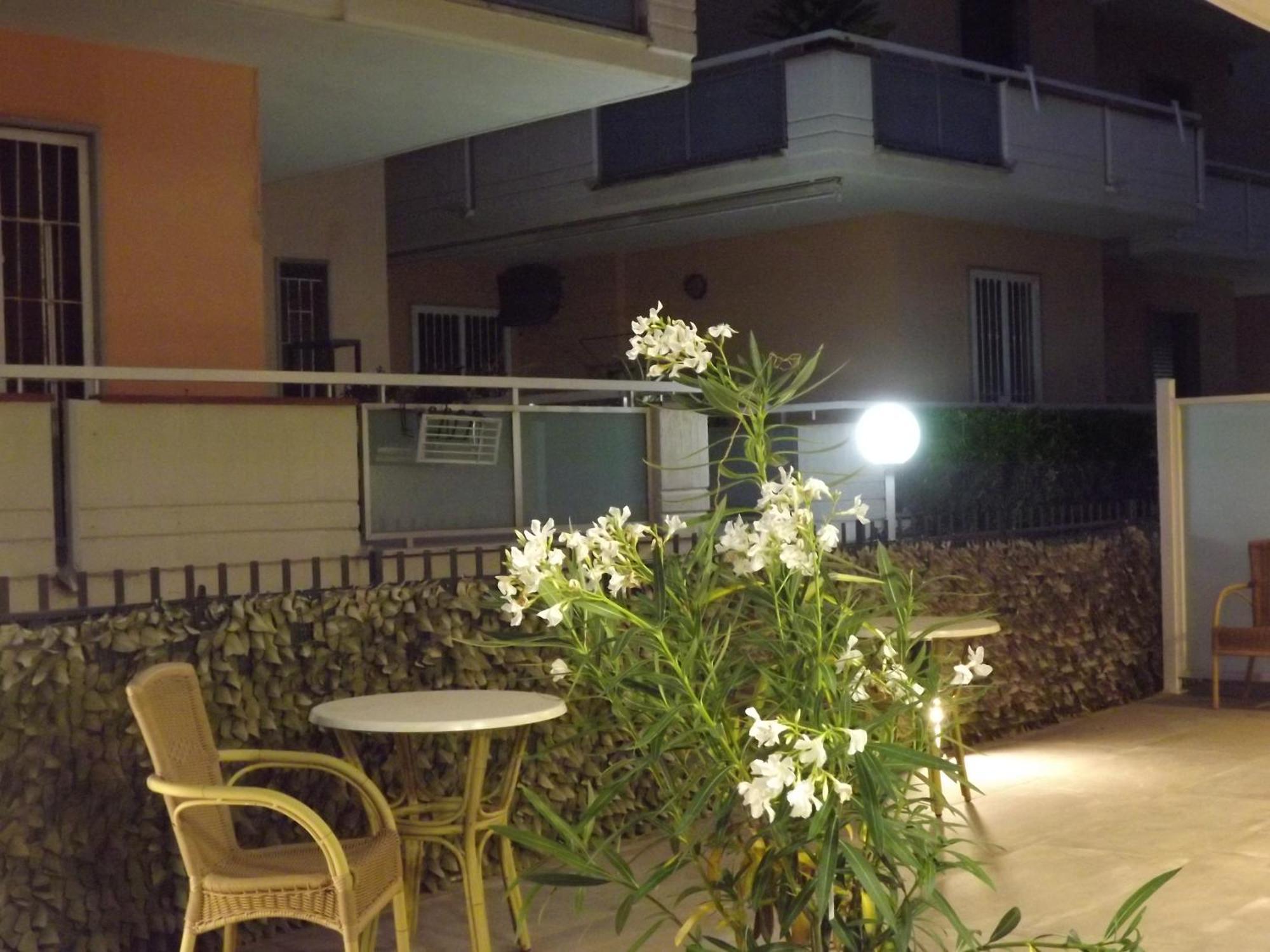 Residence Twigha Мартинсикуро Экстерьер фото
